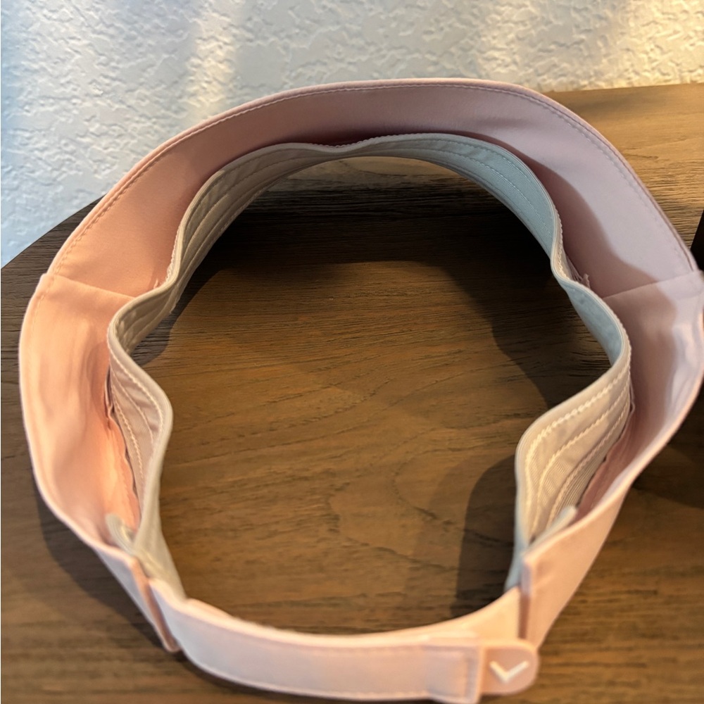 Callaway Golf Women's Liquid Metal Visor Adjustable Light Pink Silver - Picture 7 of 7